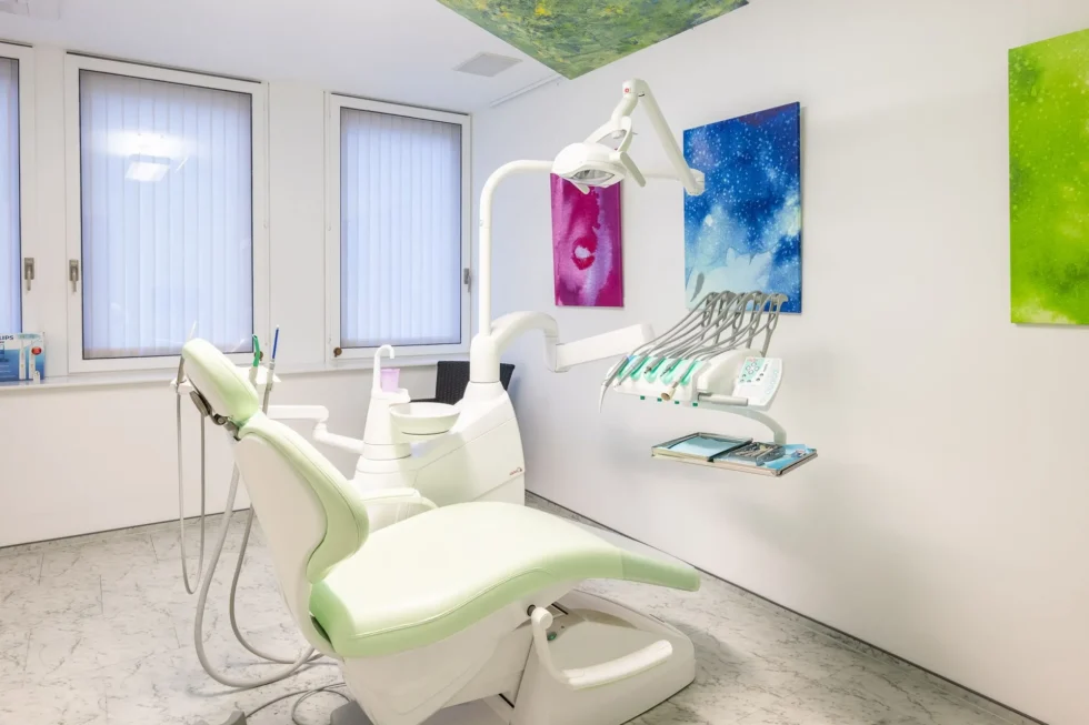 Behandlungszimmer_REDUCED_2000px-3-1920w